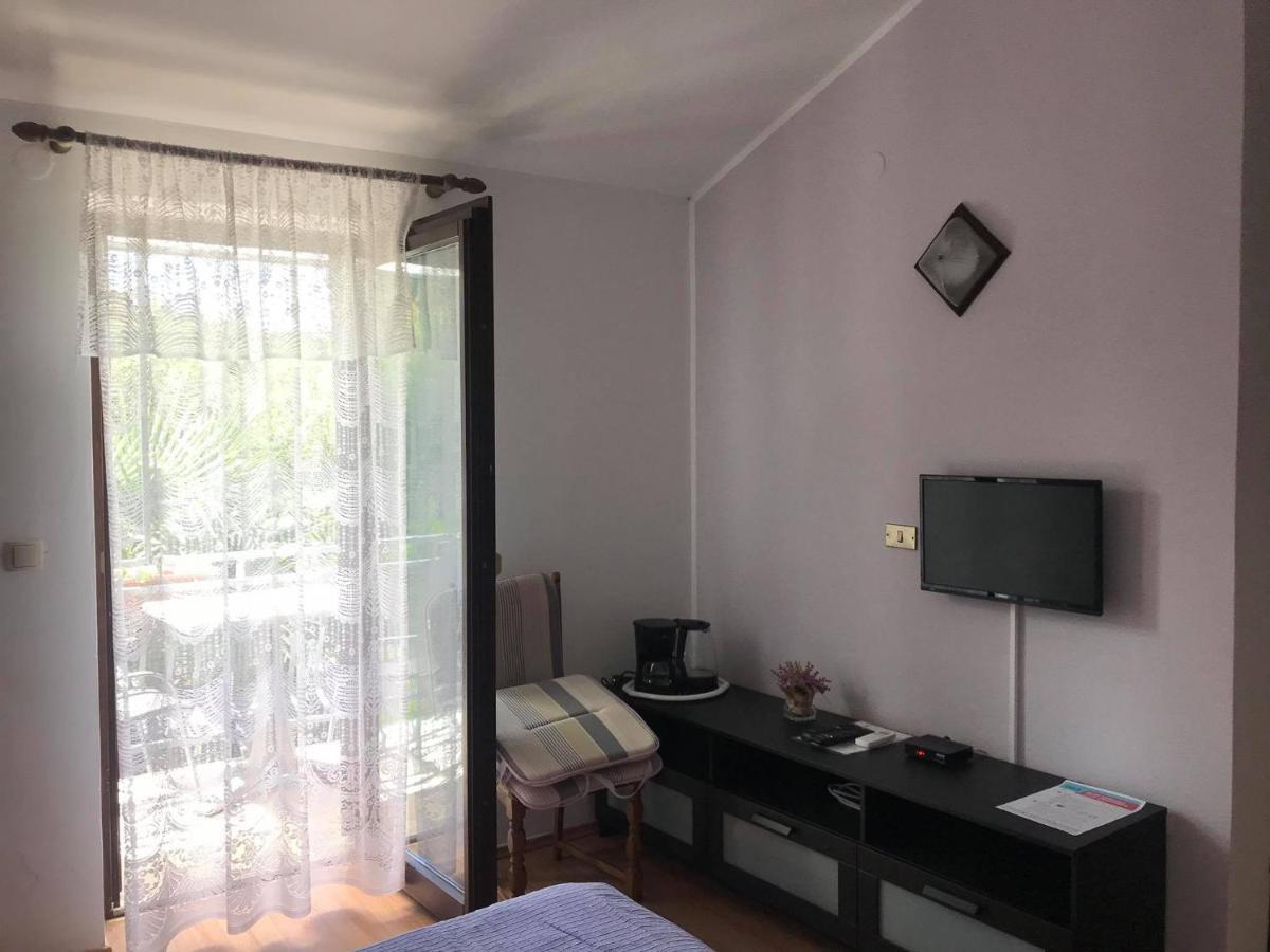 Draga Rooms Njivice Luaran gambar