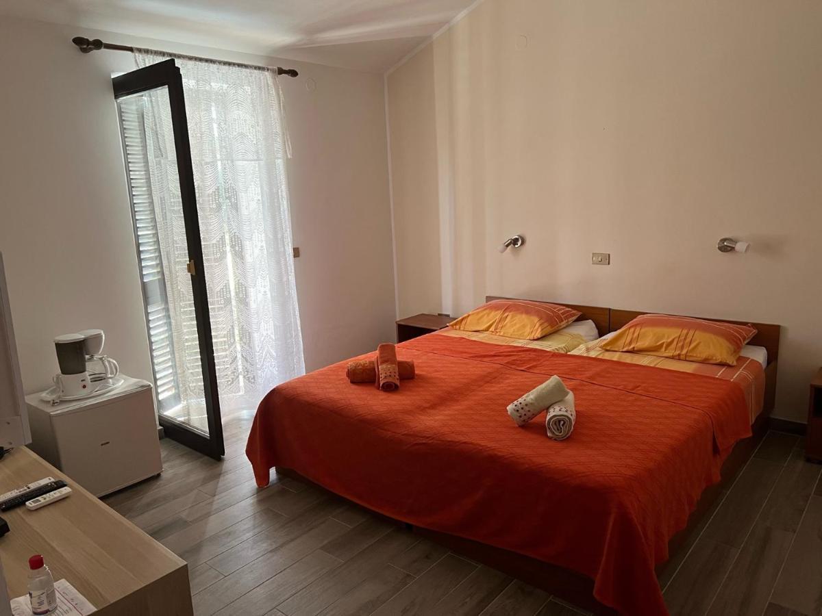 Draga Rooms Njivice Luaran gambar