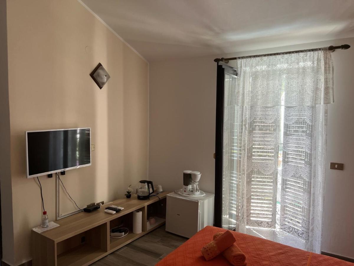 Draga Rooms Njivice Luaran gambar