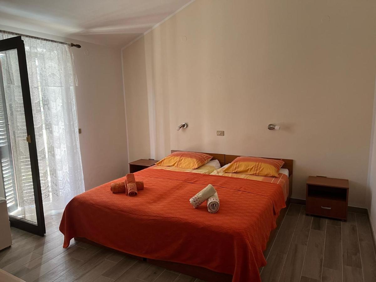 Draga Rooms Njivice Luaran gambar